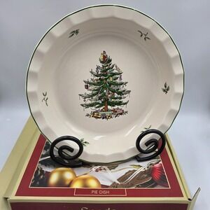 NEW Spode Christmas Tree Sculpted Pie Dish 10" Diameter Fluted Ruffle Boxed
